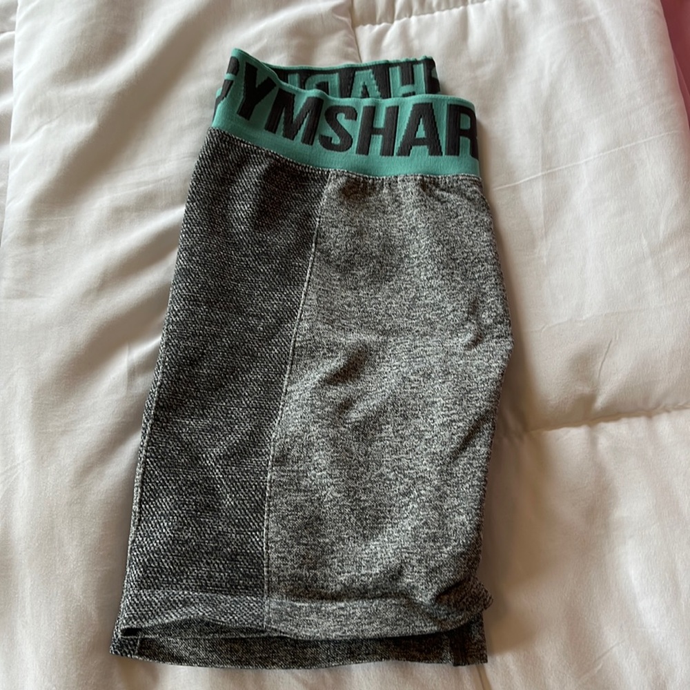 Gymshark shorts. Good condition, only worn twice.